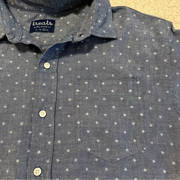 Men’s Chambray Star Print Shirt – Short Sleeve Button-Up by Treats – Size Med - Picture 4 of 11